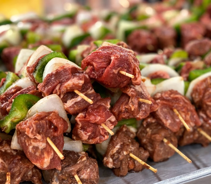 Filet Mignon Kabobs with Luau Sauce Veggies